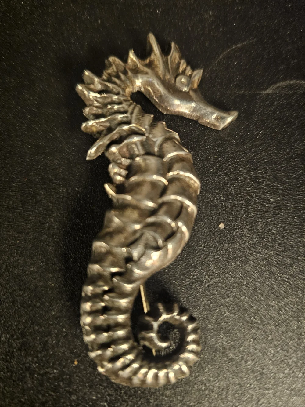 Elegant Large Sterling Silver Seahorse Brooch - Women's Jewelry